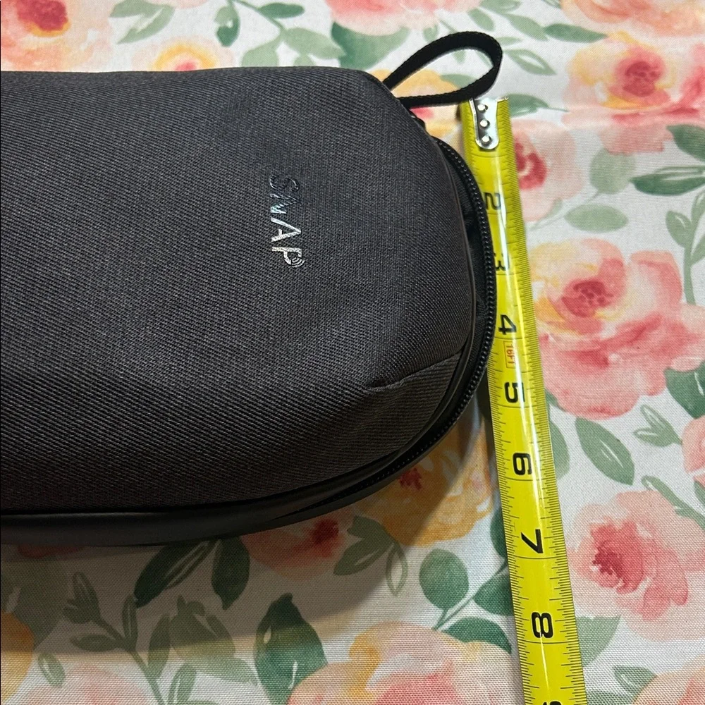 SNAP universal charging organizer Bag